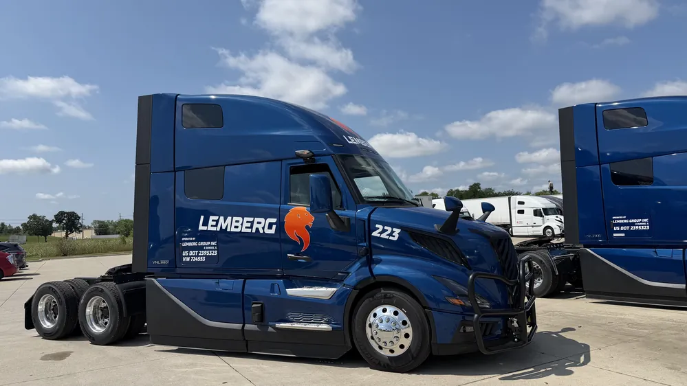 Lemberg Group tractor and 53-foot dry van trailer