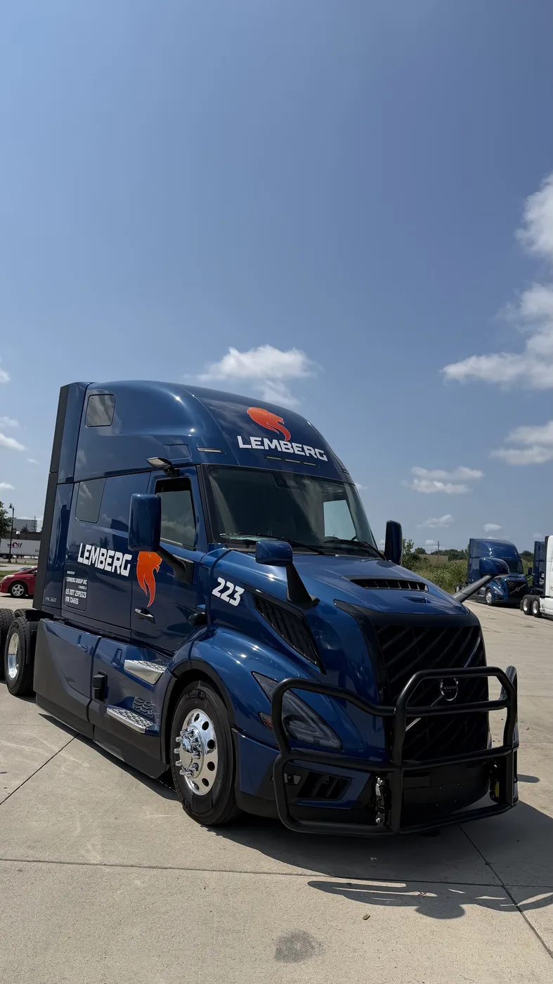 Lemberg Group truck, front three-quarter view
